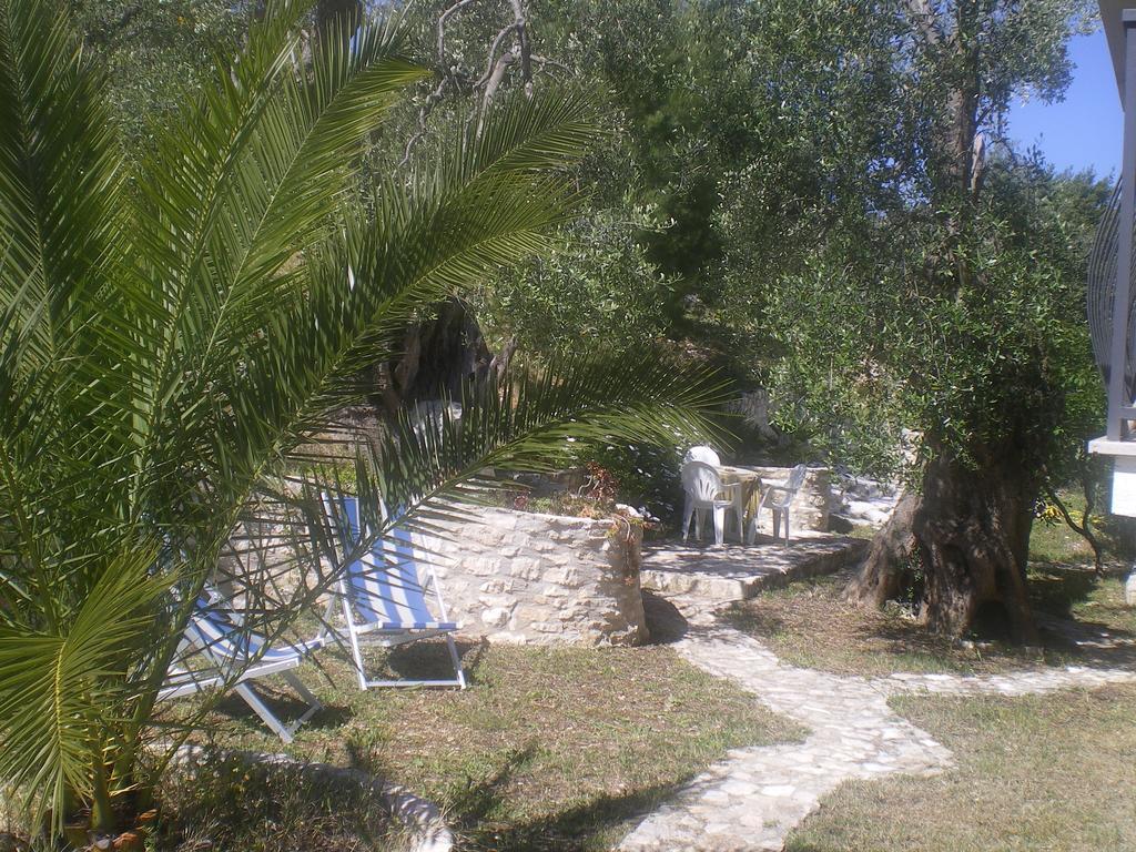 Azienda Agricola B&B Macchiaria Вьесте Экстерьер фото