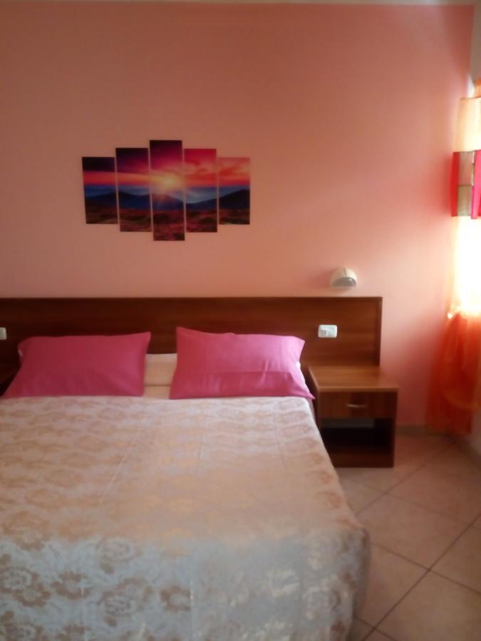 Azienda Agricola B&B Macchiaria Вьесте Экстерьер фото
